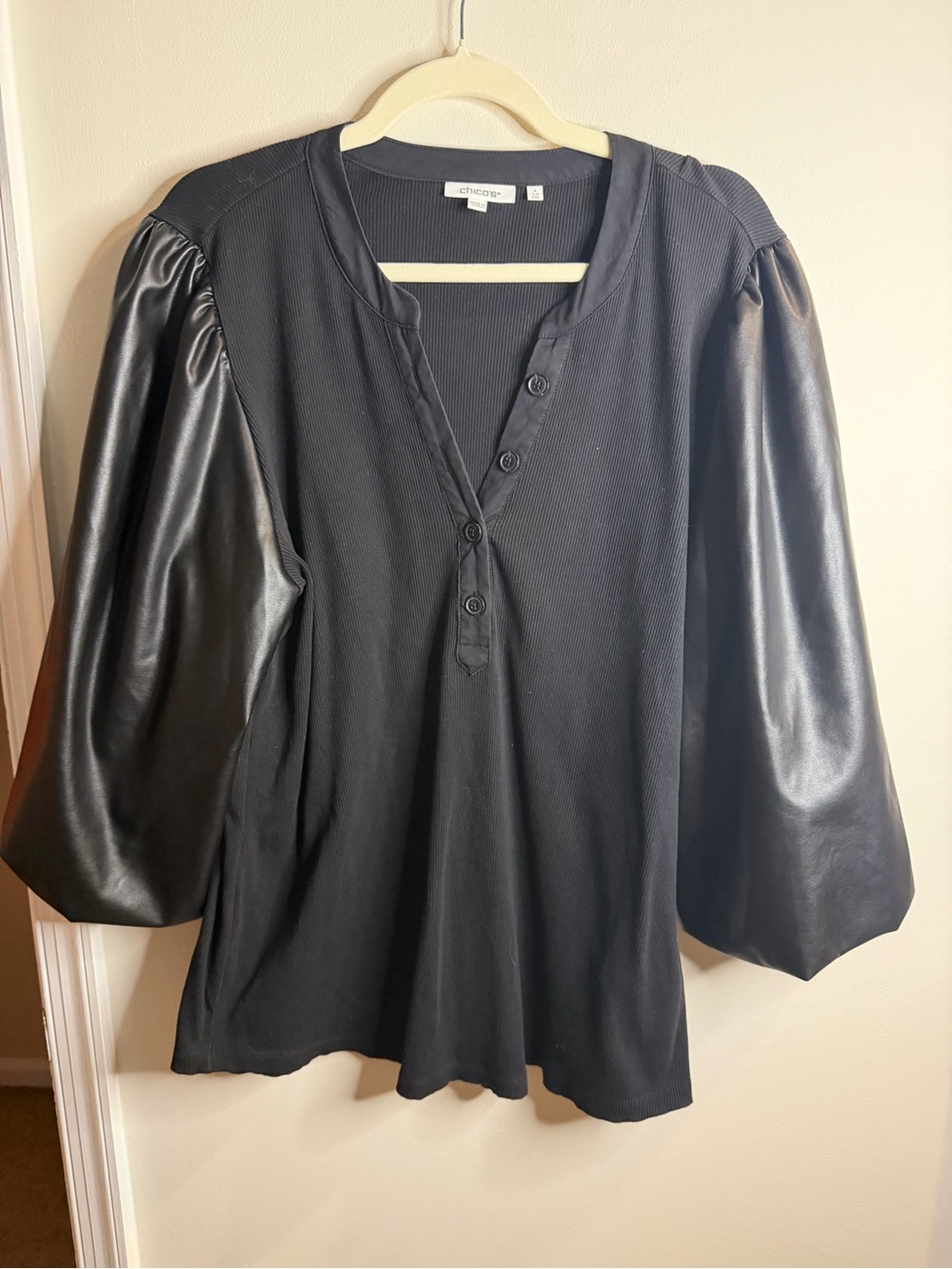 Chico’s Black Faux Leather Sleeve Ribbed Henley Top Size 4 XXL